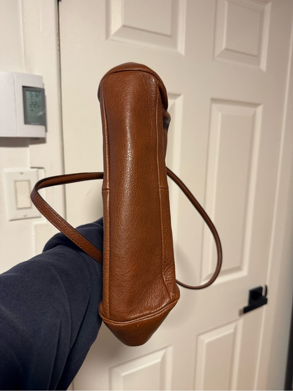 Classic Brown Leather Satchel Handbag - Picture 6 of 10